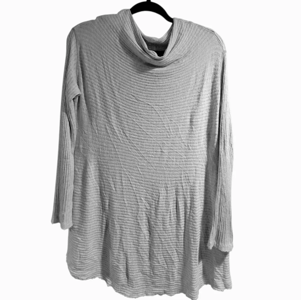 We the Free People Lover Rib Knit Split-Back Pullover Gray Sweater - Size M